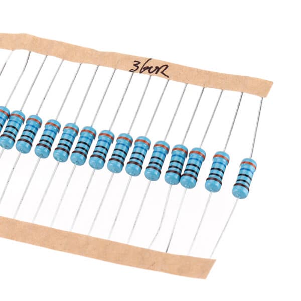 50pcs 1W Resistenze Film Metallico Resistenza 1% 360R 360ohm 9