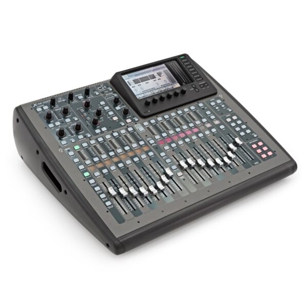 Behringer X32 Compact