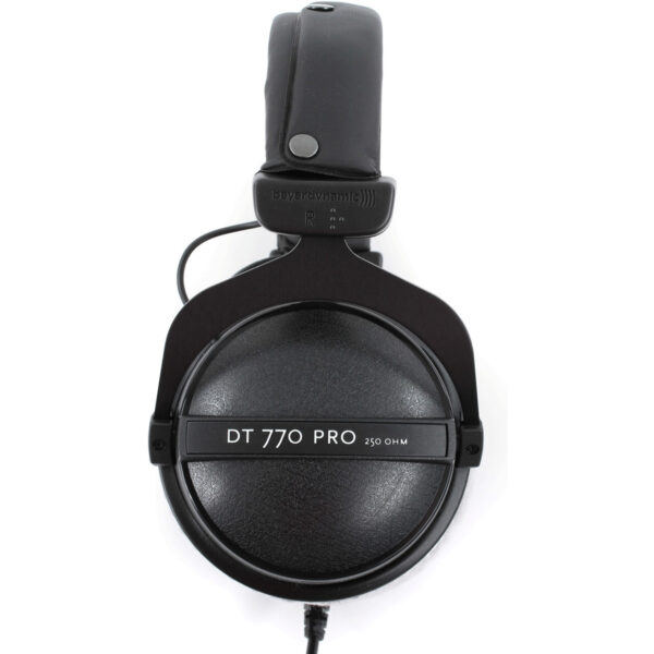 beyerdynamic DT-770 Pro 250 Ohm