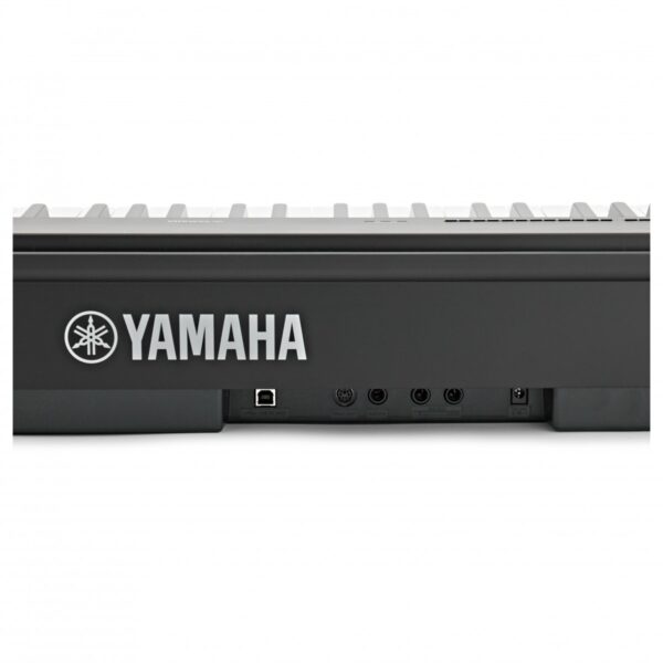 Yamaha P-225 B